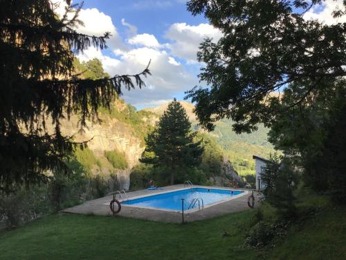 Paso Del Onso in Sallent De Gallego, Spain