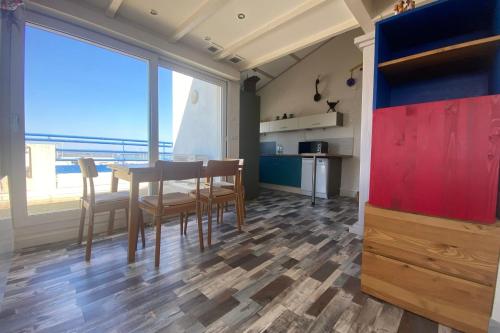 Top Floor Escape in Frontignan, France