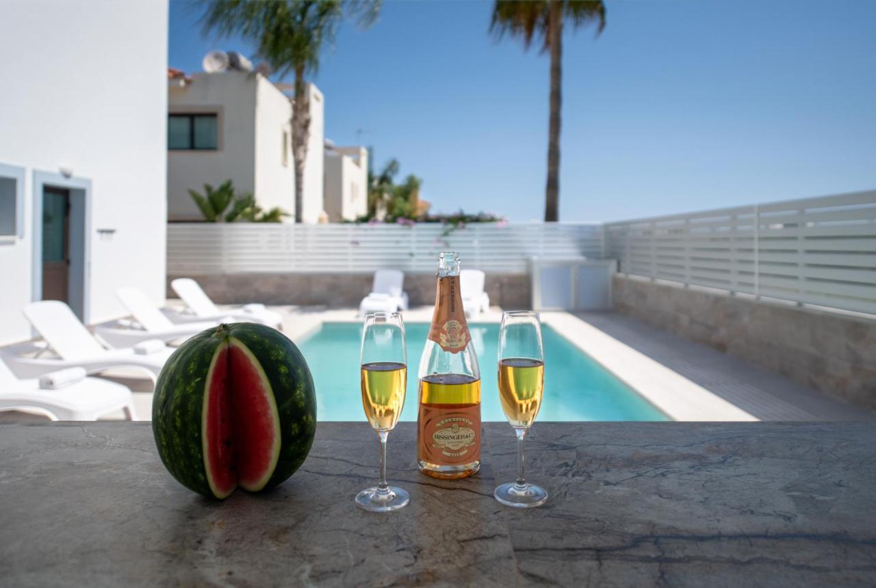 Luxury Villa Agathoula