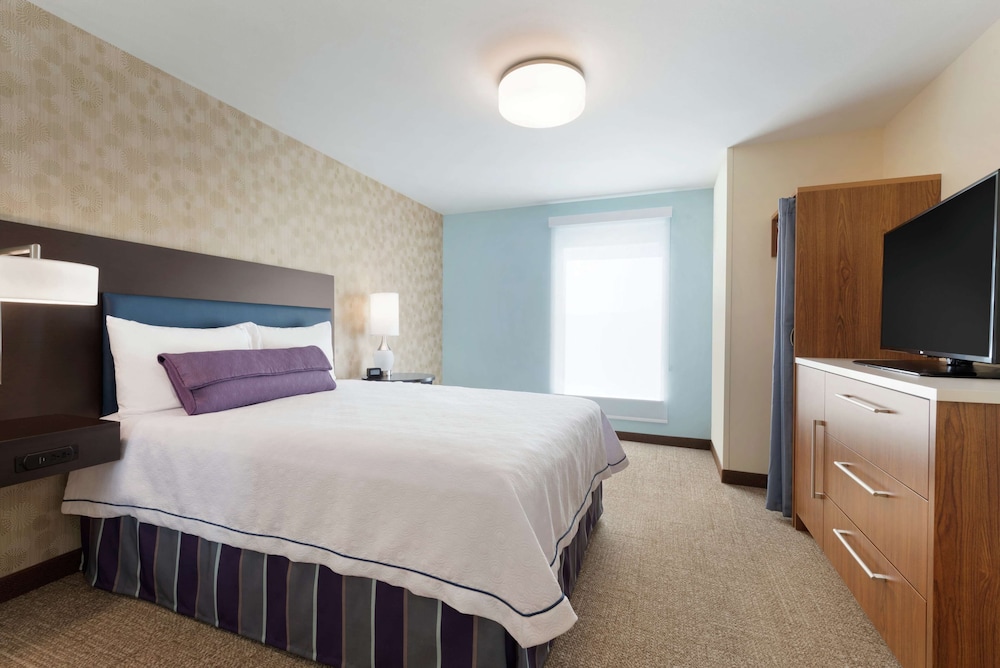 Home2 Suites by Hilton Milwaukee Airport - photo 8