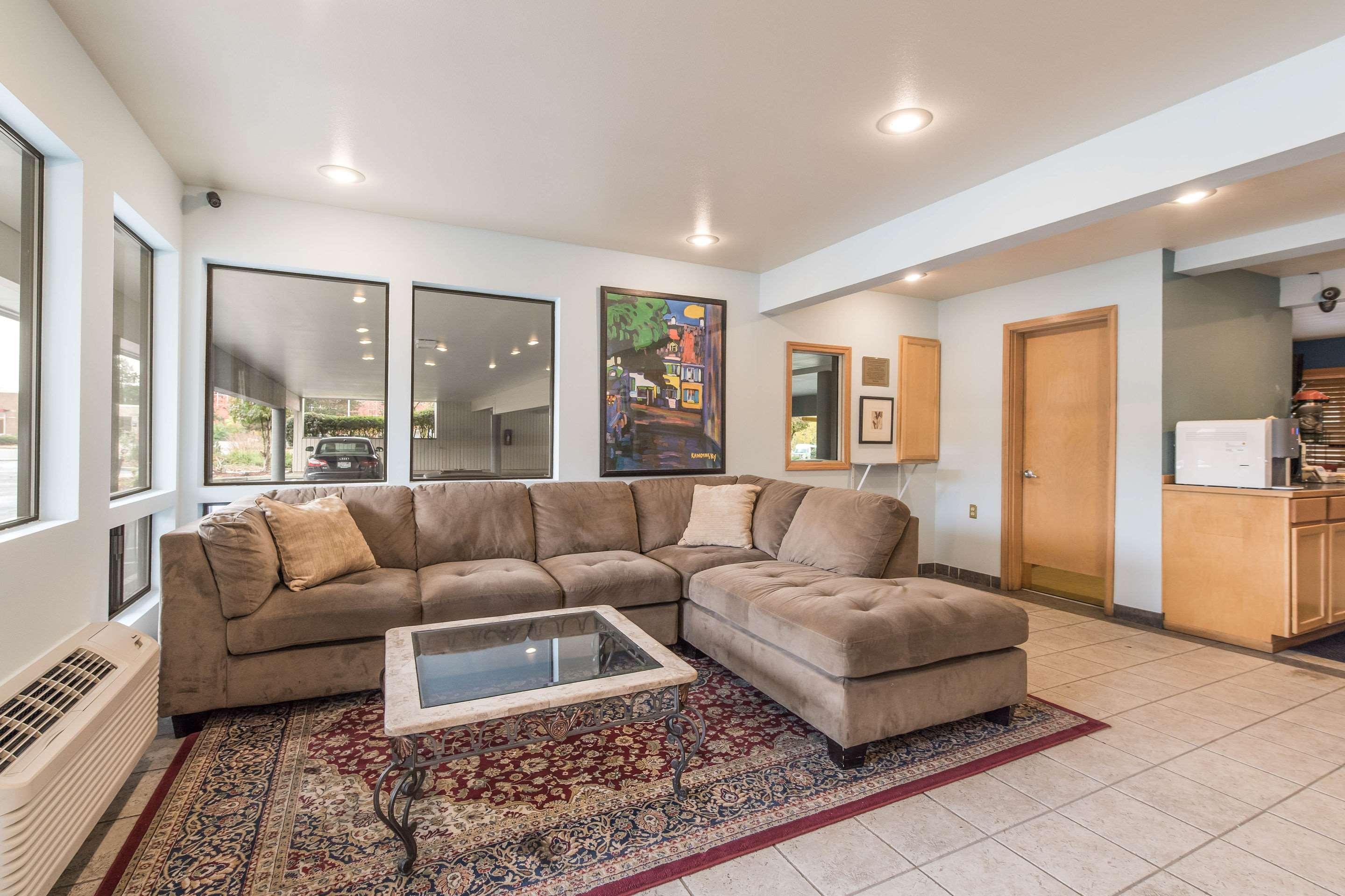 Quality Inn Bellevue - photo 22