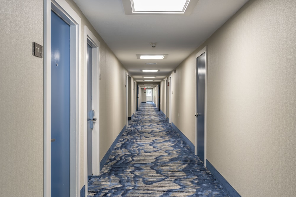Rockport Inn And Suites - photo 22