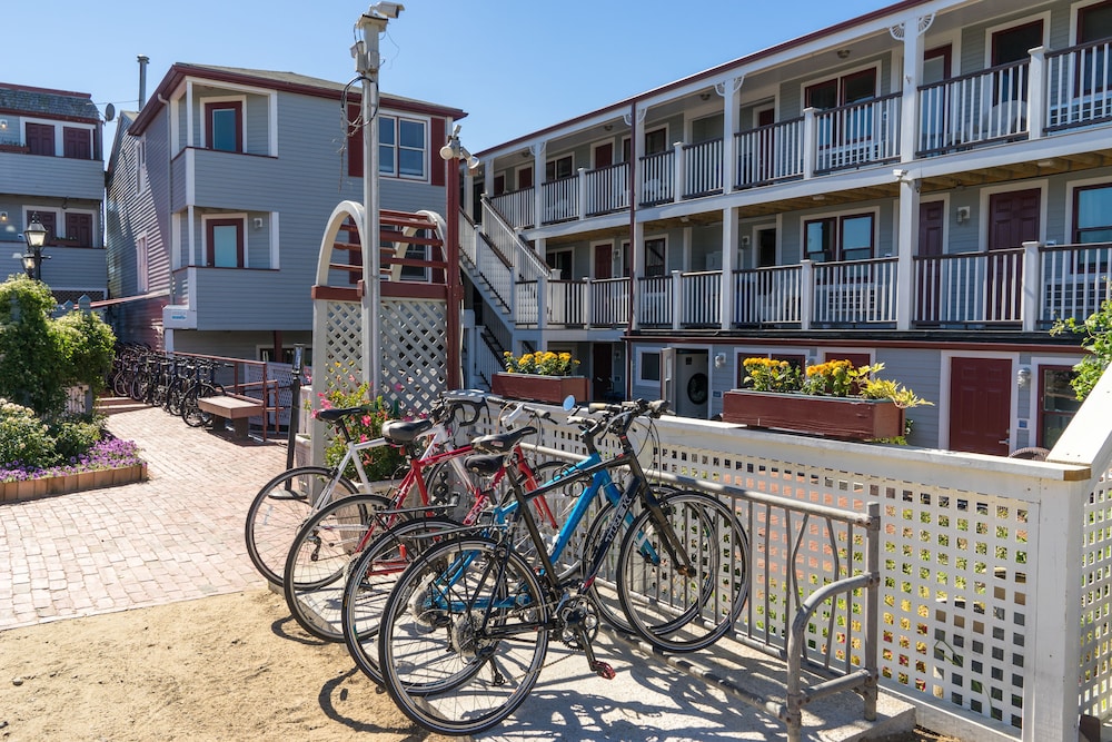 MV Surfside Hotel - photo 50