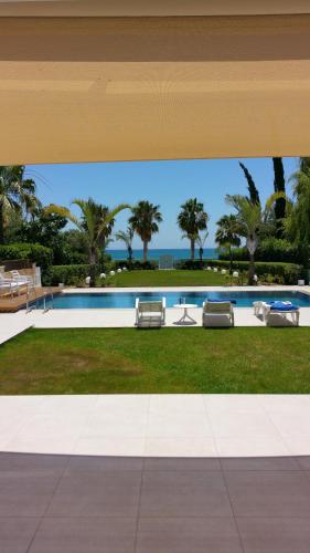 Serenity Villa Mediterranean