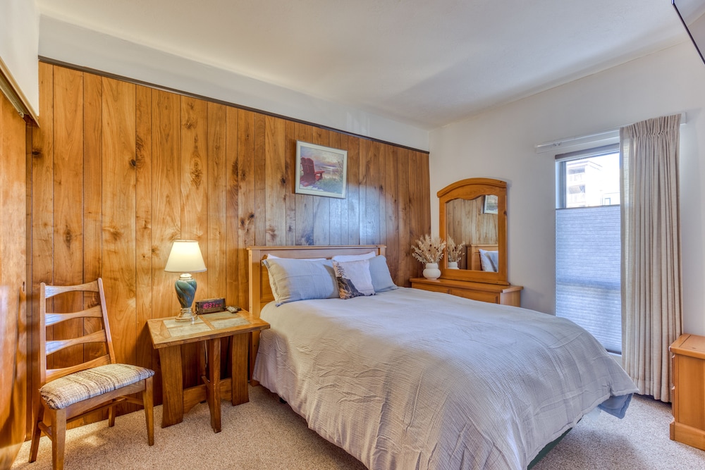 Sand & Sea Resort Condominiums - photo 187