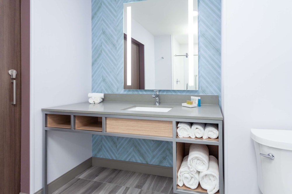 Hilton Garden Inn Broomfield Boulder - photo 29