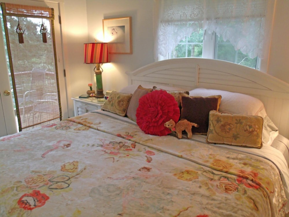 Inn to the Woods B&B - photo 12