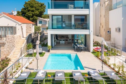 Villa Pepera — 4-Star Luxury Hotel in Sibenik, Croatia