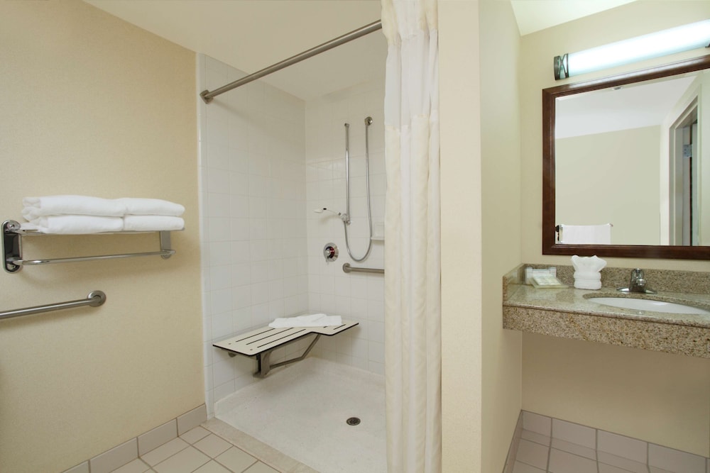 Hilton Garden Inn Columbus University Area - photo 19