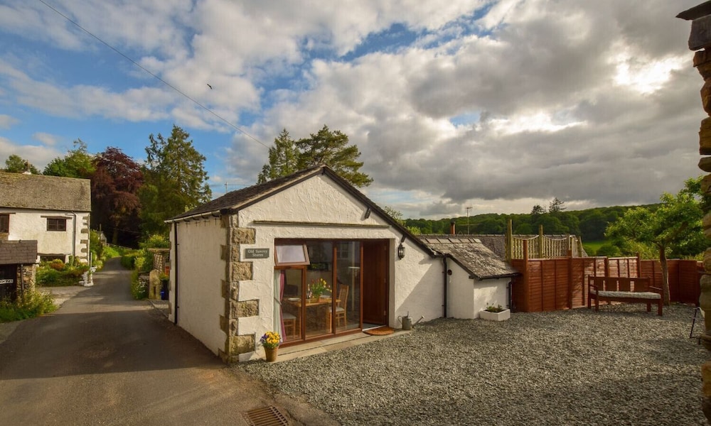 Old Sawrey Stores - last minute hotel in Ambleside