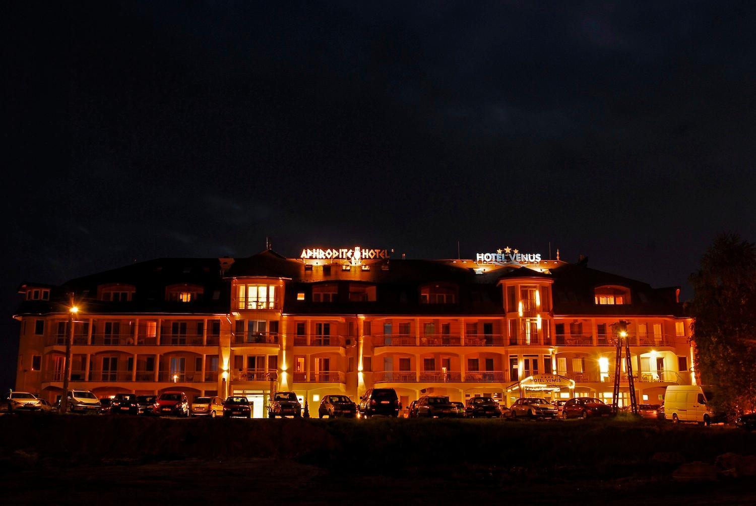 Aphrodite Hotel - carbon neutral hotel in Keszthely