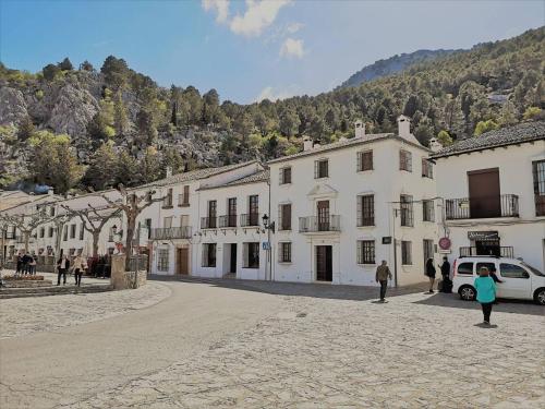 Casa Plaza Sierra Grazalema — 4-Star Luxury Hotel in Grazalema, Spain