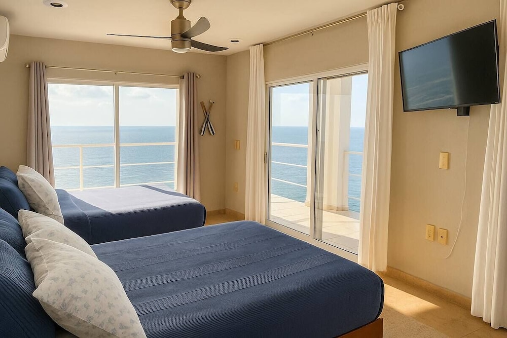 Vista Hermosa 56 by GEstores in Mazatlan, Mexico