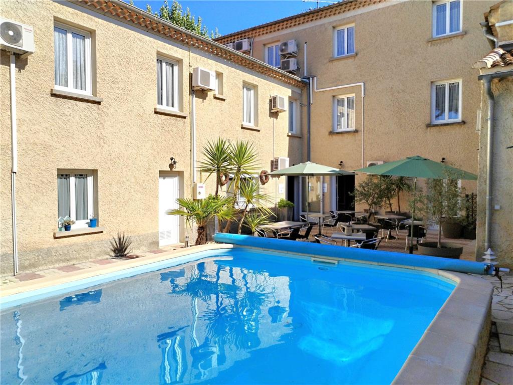 Hôtel La Bastide d'Entraigues — hotel in Althen-Des-Paluds