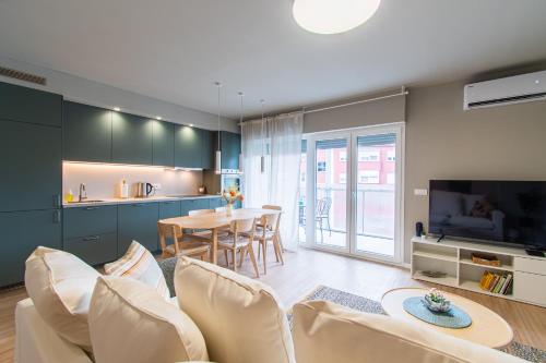 Flexible SelfCheckIns 58 59 & 60 Zagreb Loggia New Luxury — 4-Star Luxury Hotel in Zagreb, Croatia