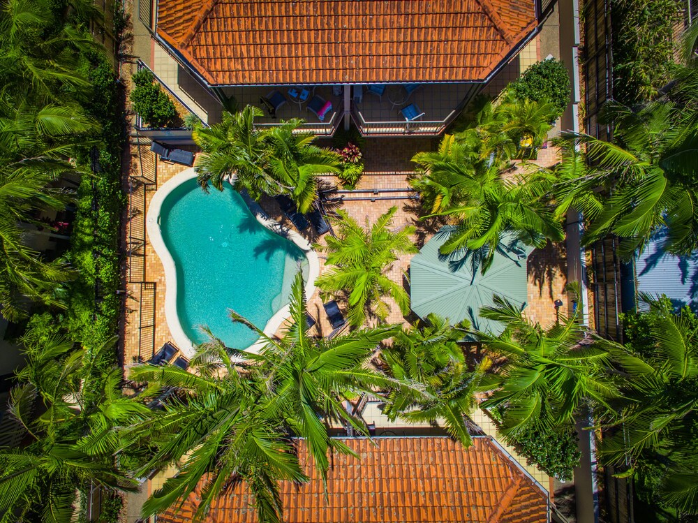 Beaches Apartments Byron Bay — 4-Star Luxury Hotel in Byron Bay, Australia