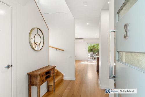 3 6 Broughton Ave Cowes in Cowes, Australia