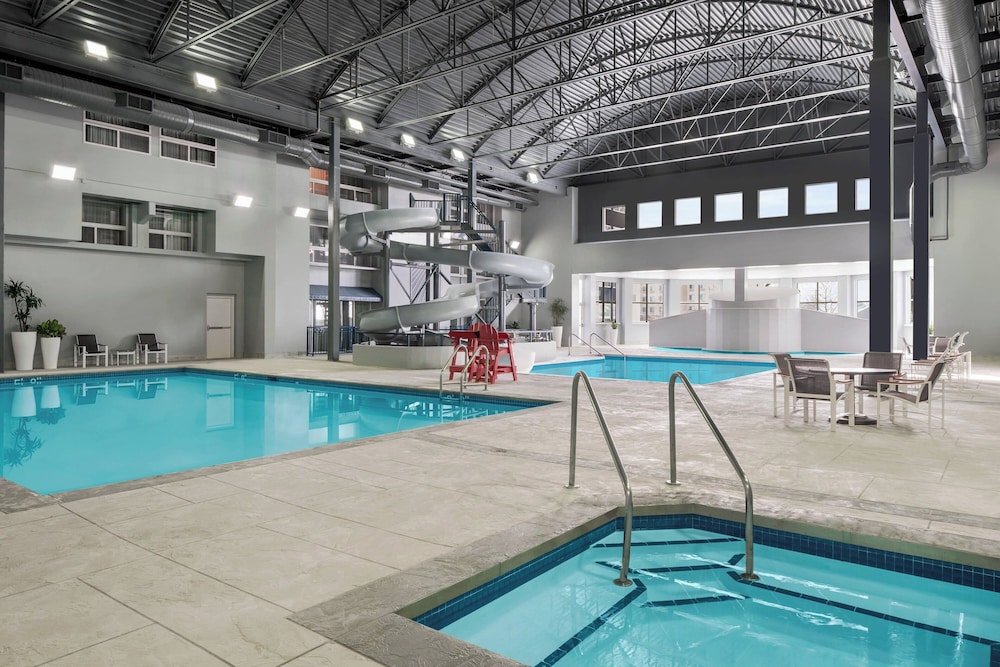 Delta Hotels by Marriott Green Bay - photo 28