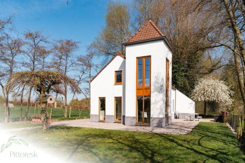 PITTORESK unieke vakantiewoning in Westouter - carbon neutral hotel in Unknown City