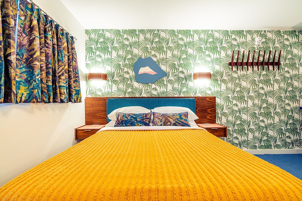 Classen Inn - photo 8