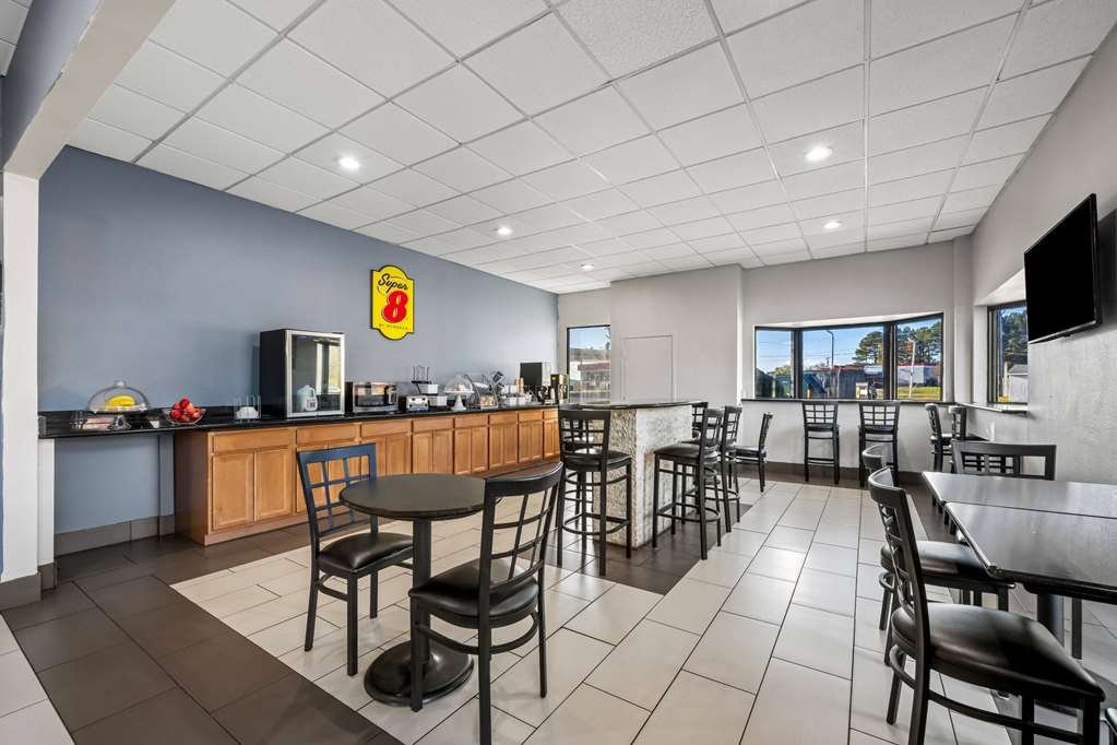 Super 8 by Wyndham Garysburg Roanoke Rapids - photo 12