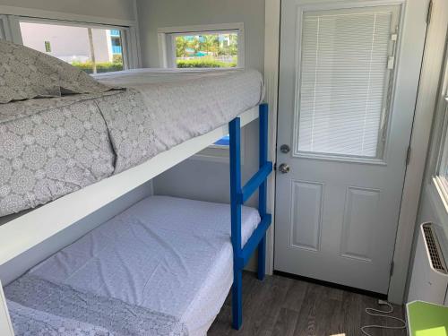 Tiny House Siesta - photo 10
