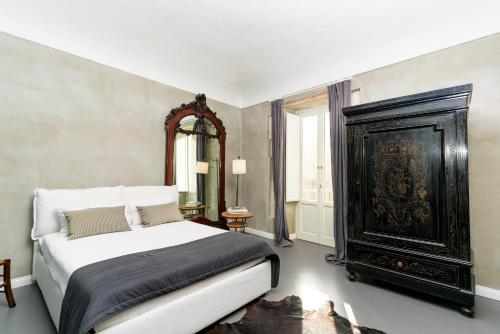 San Giuseppe Luxury Apartment — 4-Star Luxury Hotel in Siracusa, Italy