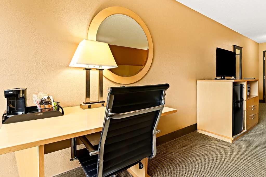 Best Western Paducah Inn - photo 22