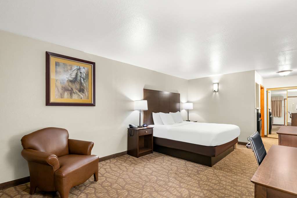 Best Western George West Executive Inn - photo 18