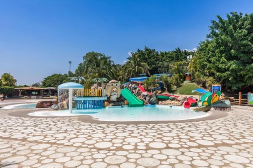 Valle Dorado Resort & Parque Acuático in Rio Hondo, Guatemala