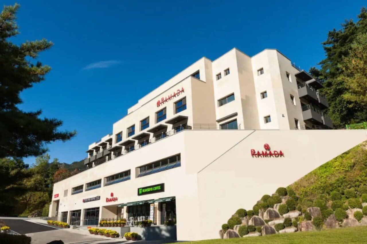 Ramada Mungyengsaejae in Pohang, South Korea