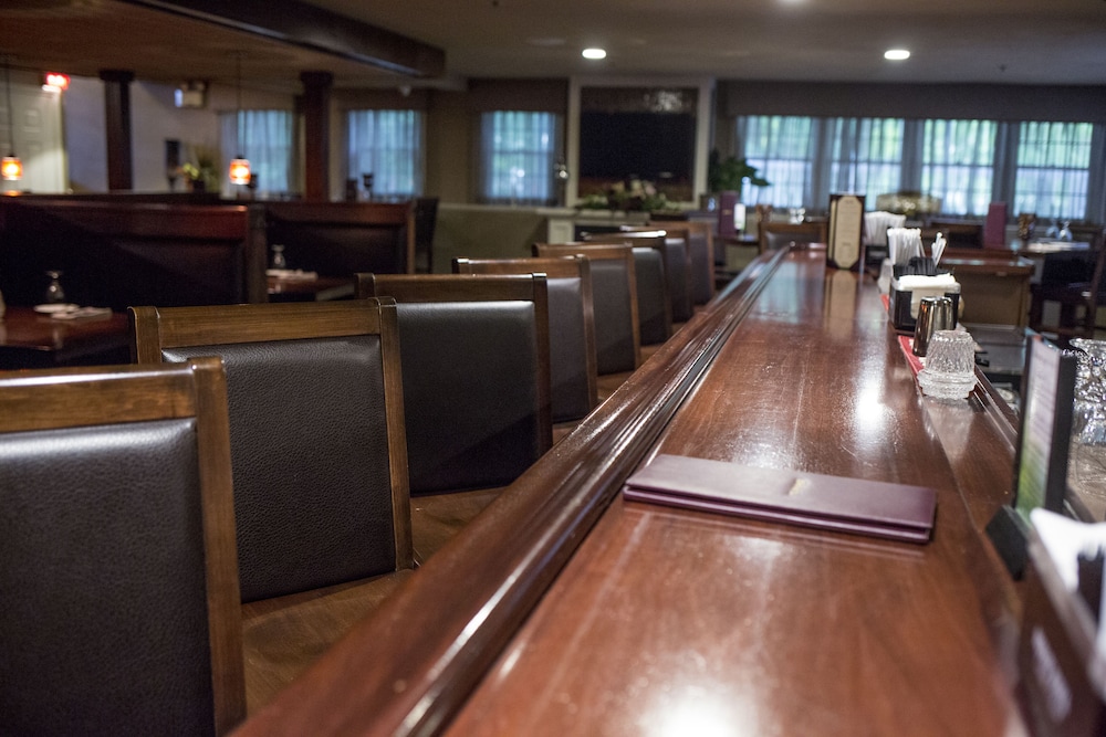 Chocksett Inn and Restaurant - photo 30