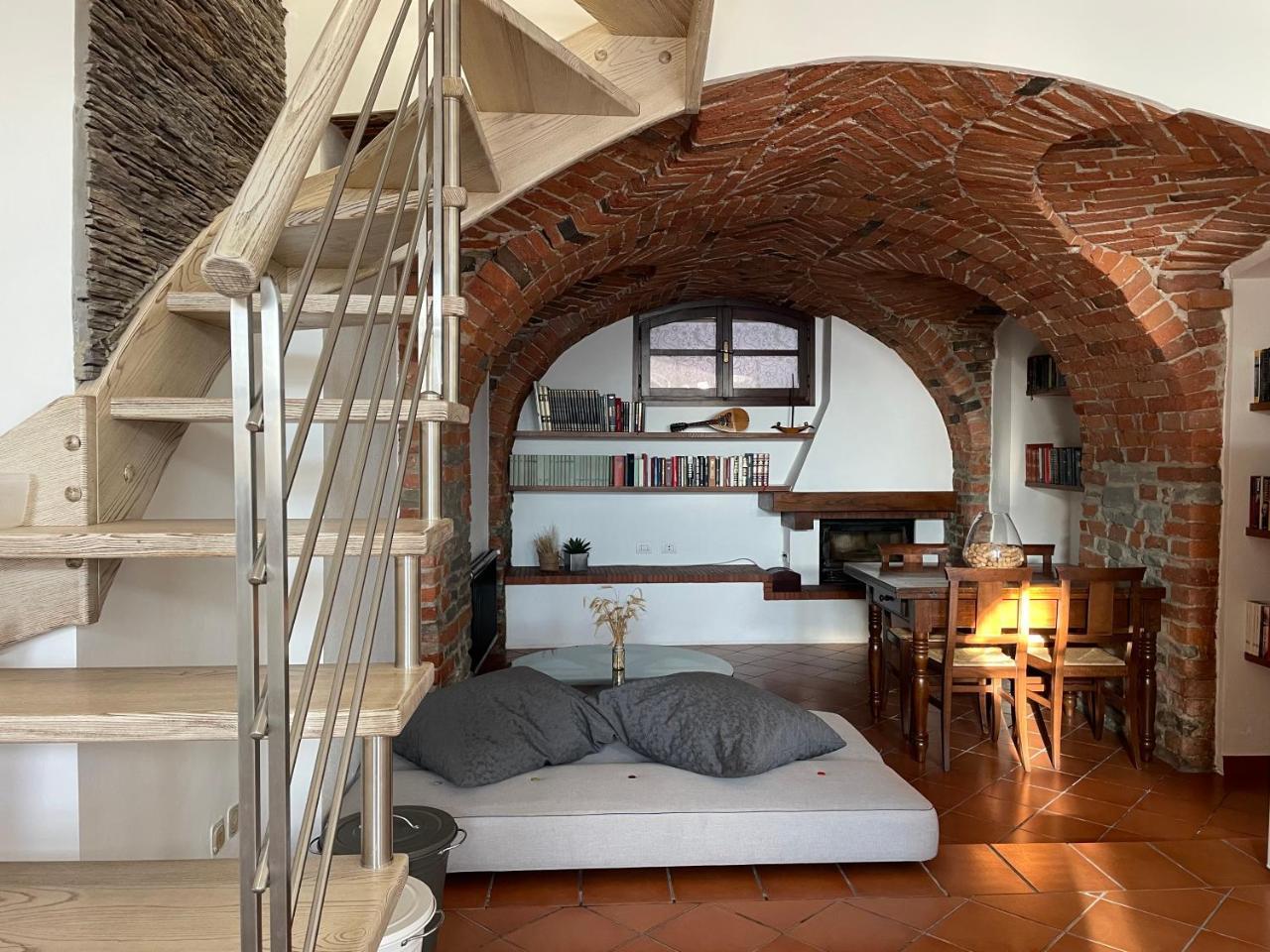 Maison Mabette — 4-Star Luxury Hotel in Farigliano, Italy