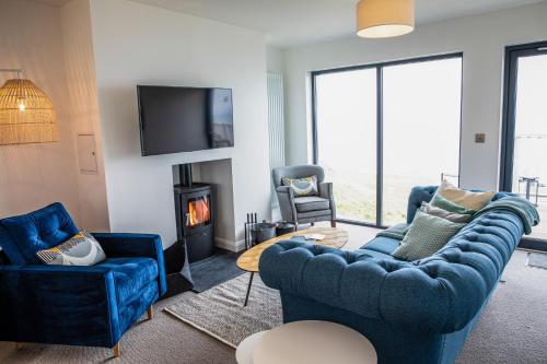 Residence 10 by Together Travel Luxury 2 Bed Penthouse Apartment — 4-Star Luxury Hotel in Bangor, United Kingdom