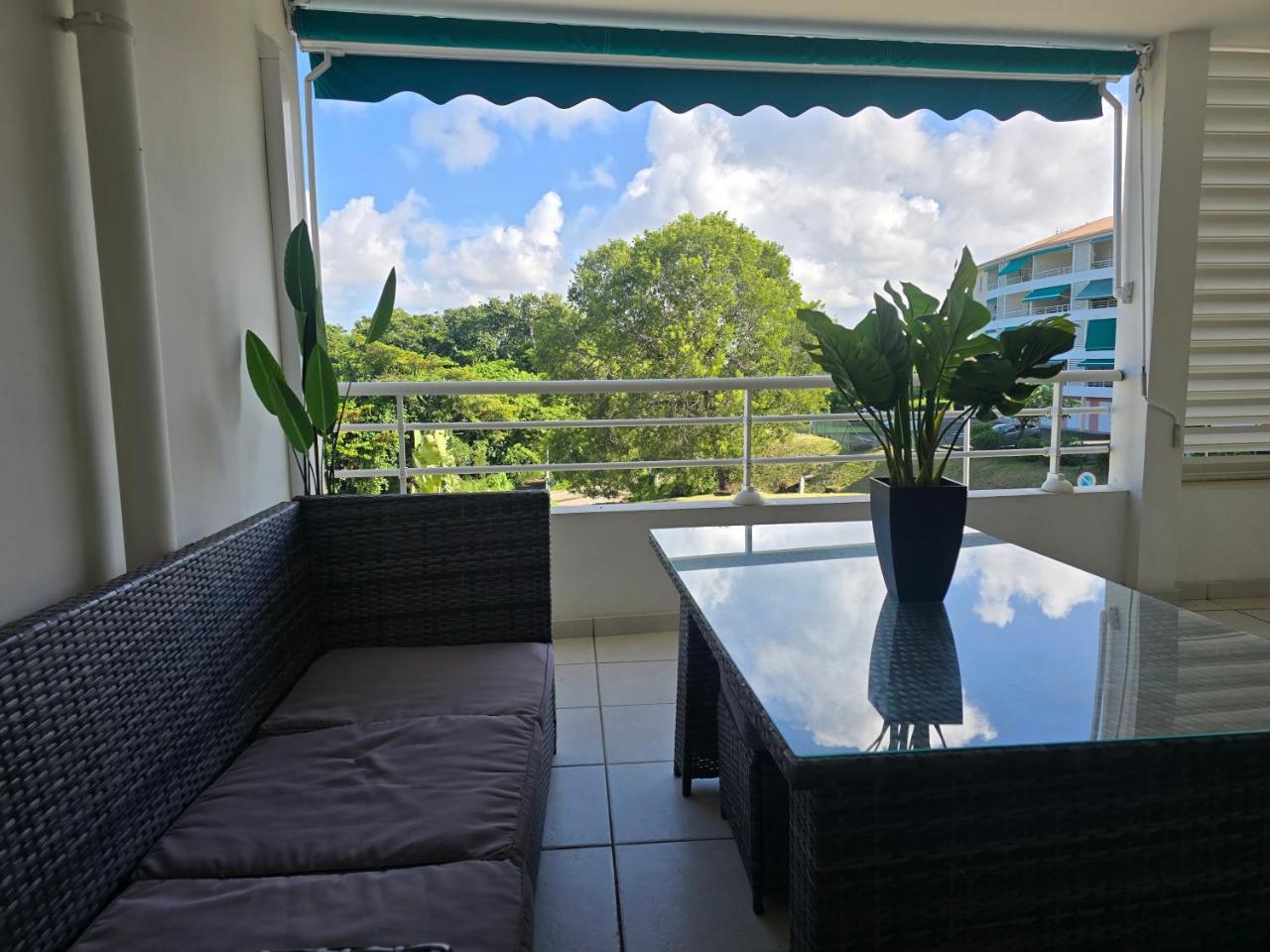 Ti Paradis a 2min de la plage — 4-Star Luxury Hotel in Les Trois-Ilets, Martinique