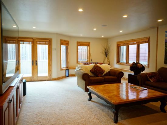 Abode On Lowell - photo 8