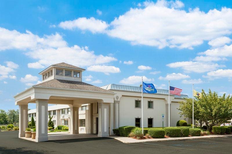 Best Western Leisure Inn in Lakewood, United States