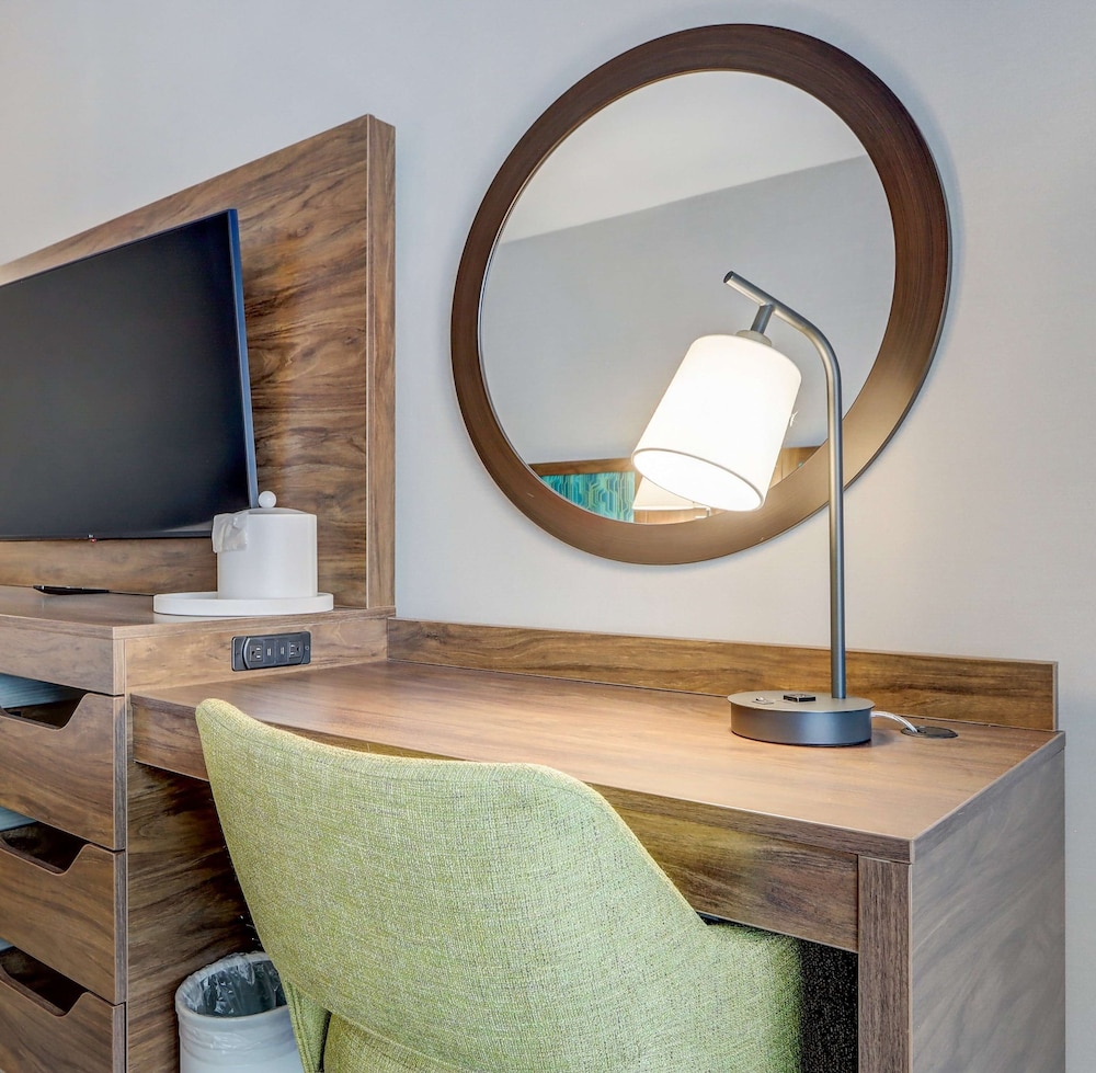 Hampton Inn and Suites by Hilton Cincinnati Midtown Rookwood - photo 10