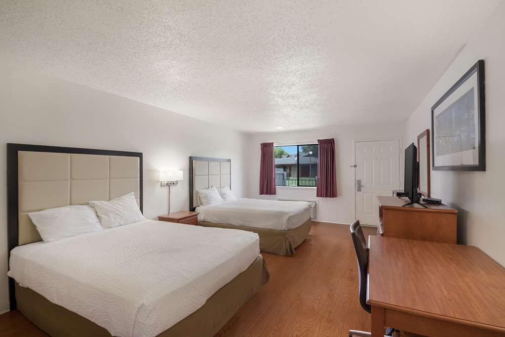 Americas Best Value Inn Lockhart TX - photo 16