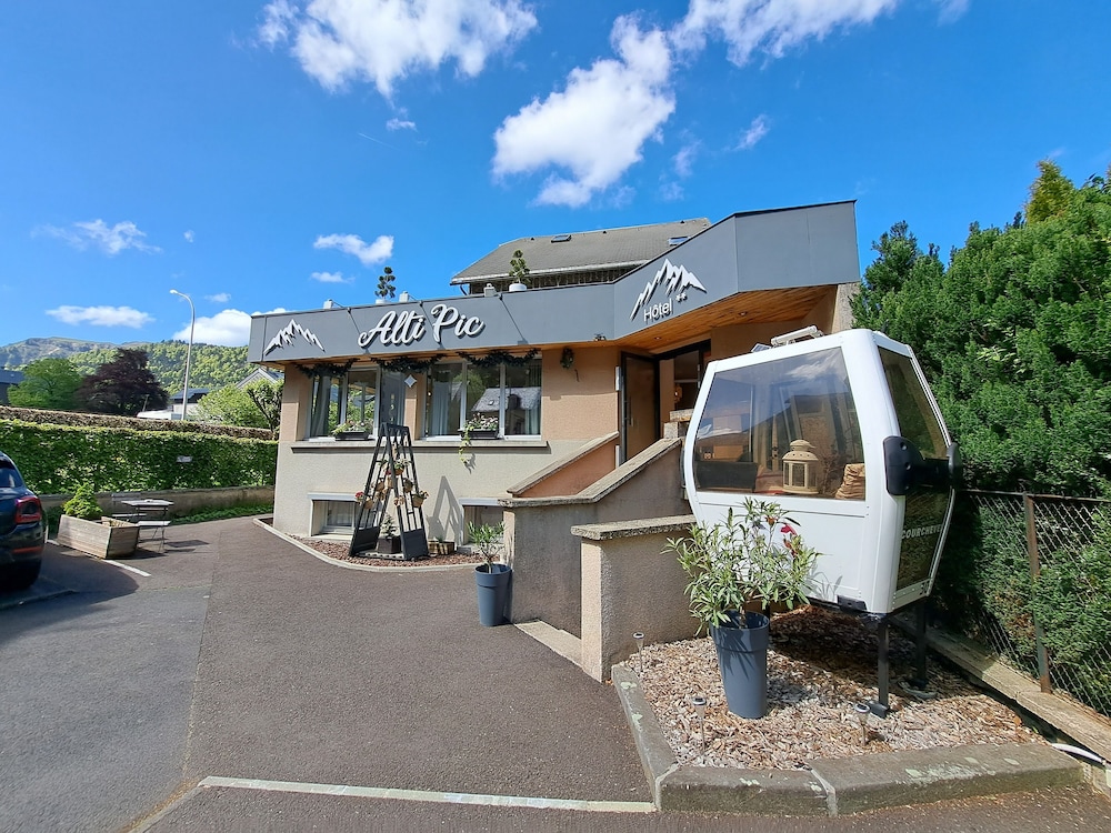 Alti'Pic Hôtel - carbon neutral hotel in Mont-Dore