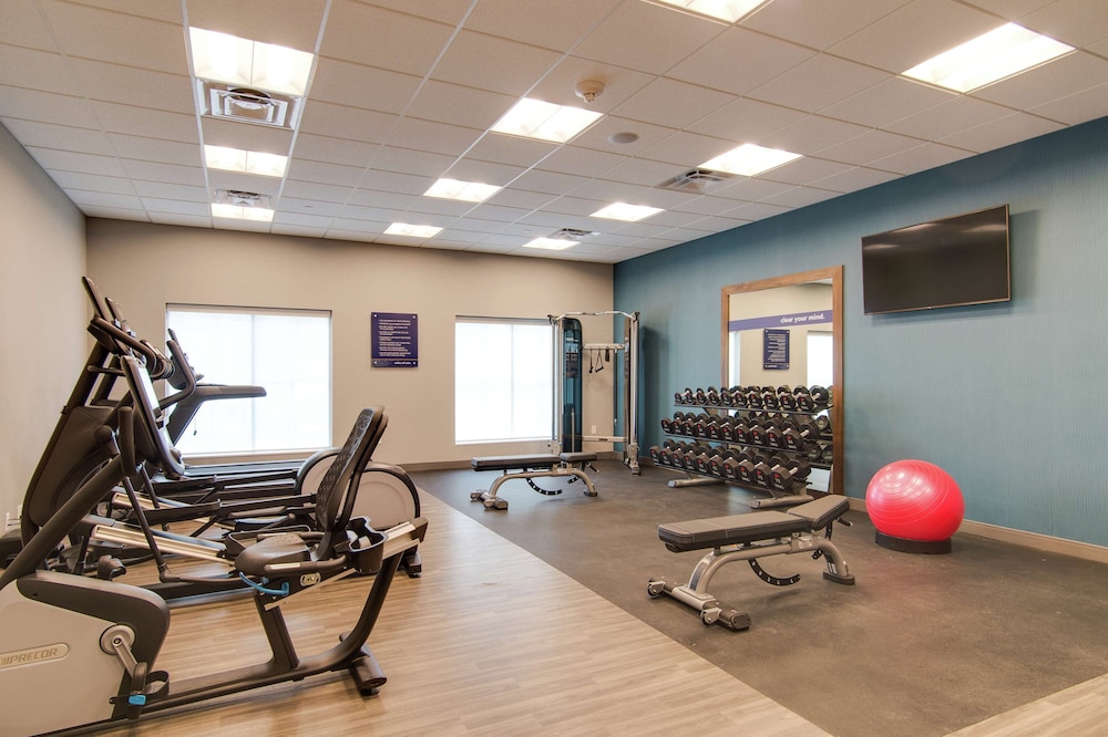 Hampton Inn & Suites Nashville North Skyline - photo 41
