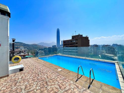 Apartamentos City Centro Los Leones — 4-Star Luxury Hotel in Santiago, Chile