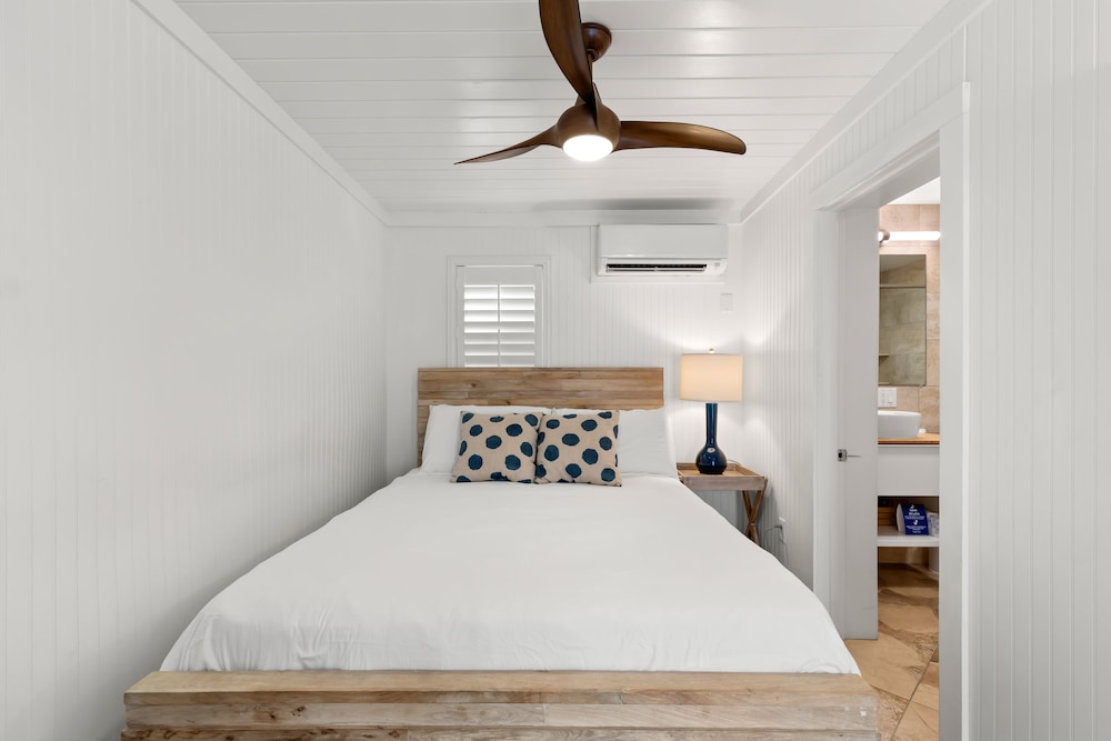 Inn on the Beach - photo 23