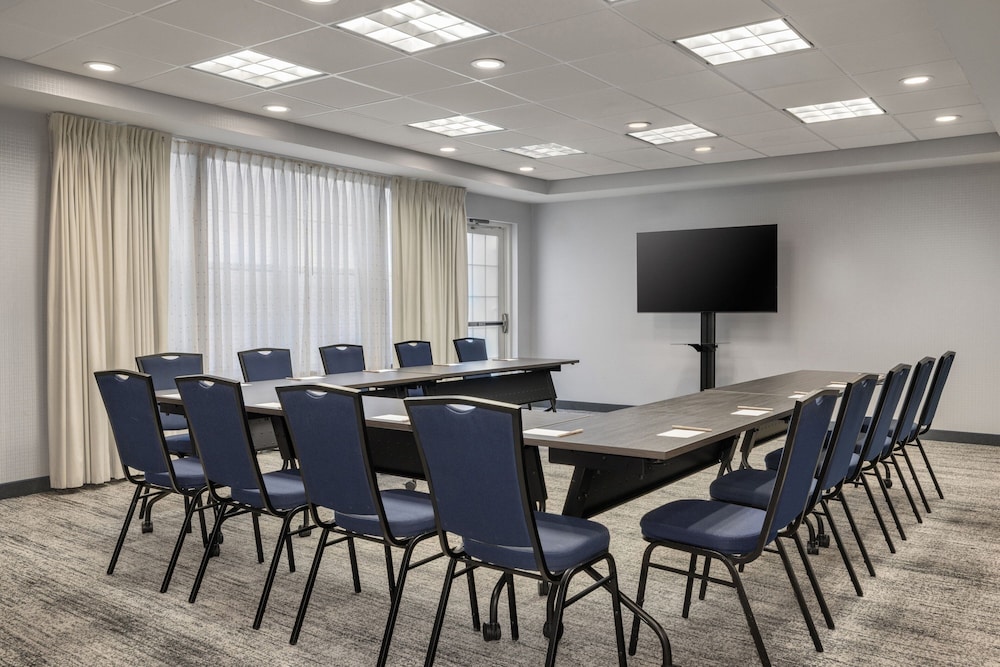 Residence Inn Long Island Islip Courthouse Complex - photo 41