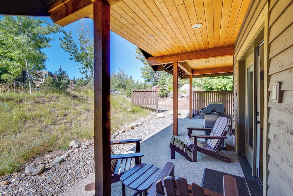 Suncadia Resort Townhome with Grill and Fireplace - photo 13