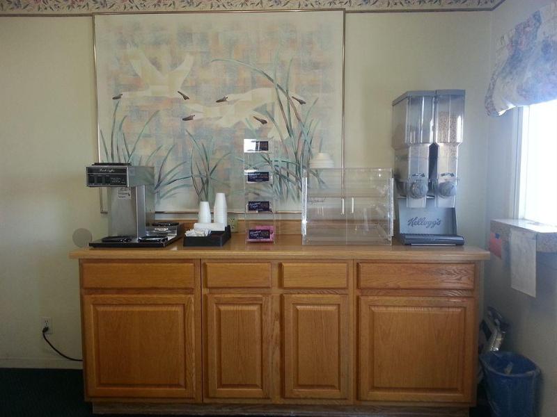Blue Seal Inn - photo 2