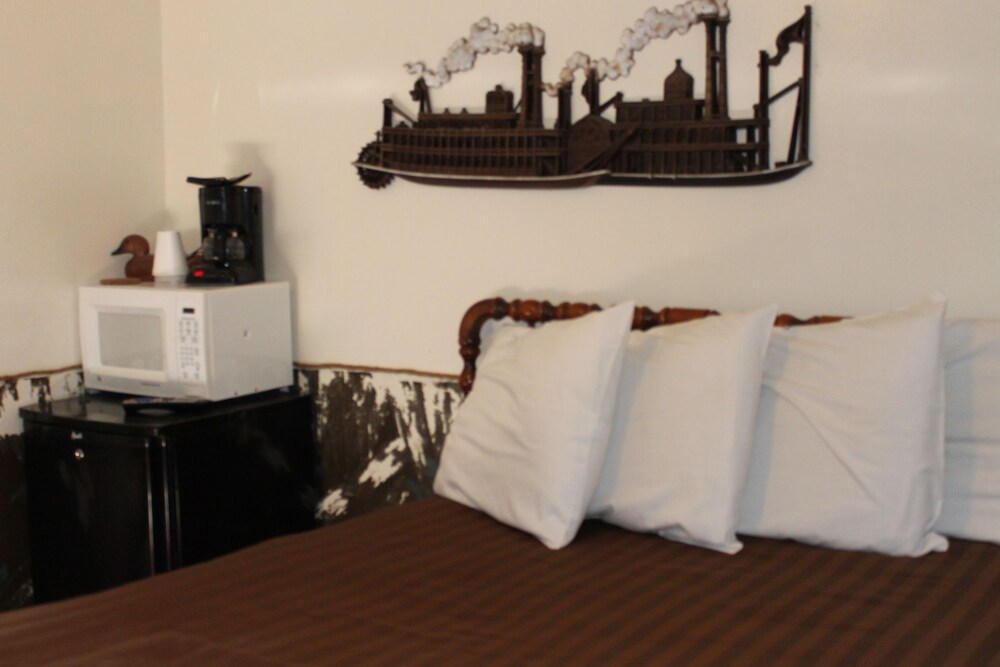 Black Bear Motel - photo 8