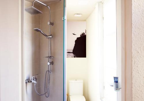 Charming 2BR Apartment In Old Tbilisi By Wehost