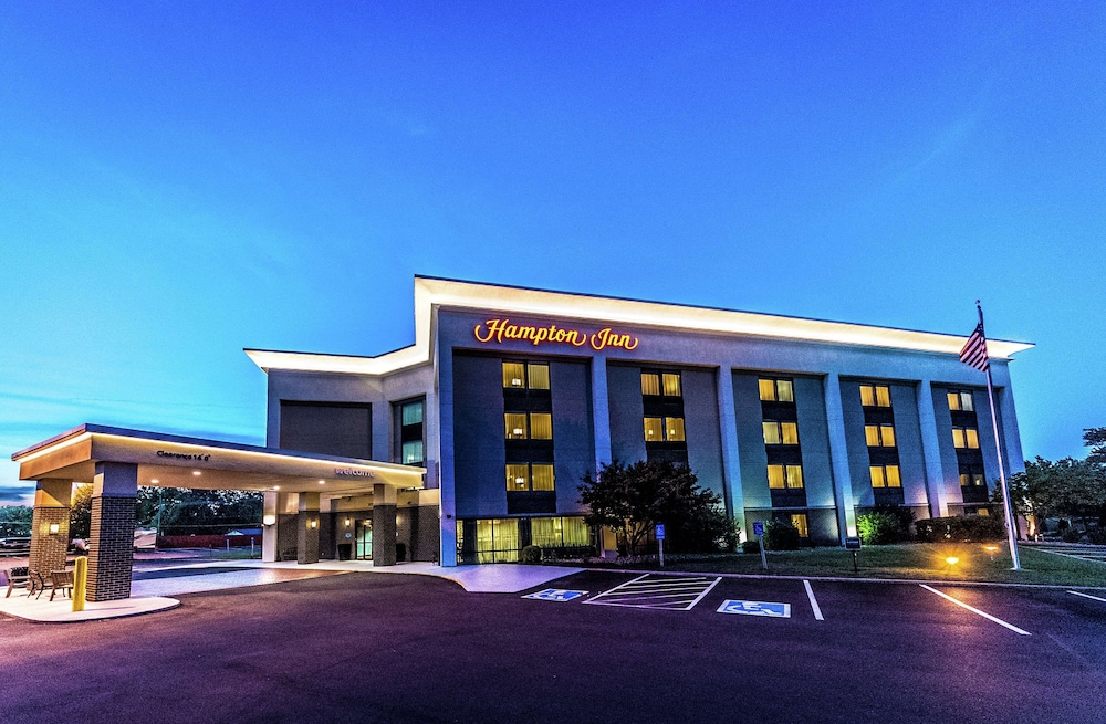 Hampton Inn St. Charles St. Peters - photo 53