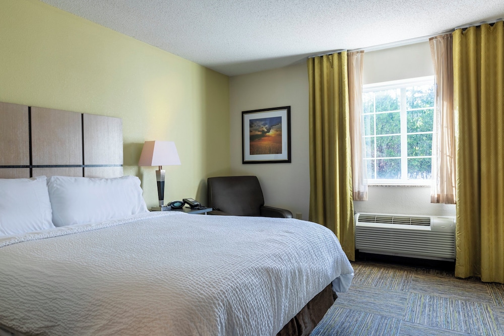 Candlewood Suites Colonial Heights Fort Lee by IHG - photo 6
